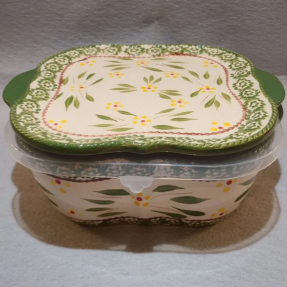 Temptations by Tara Green Floral Ruffled Edge Bowl With 2 Lids Never Used
